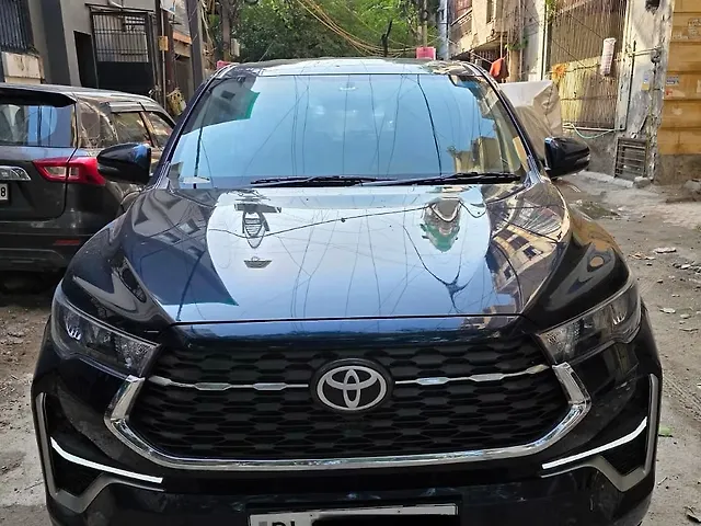 Used 2025 Toyota Innova Hycross in Delhi