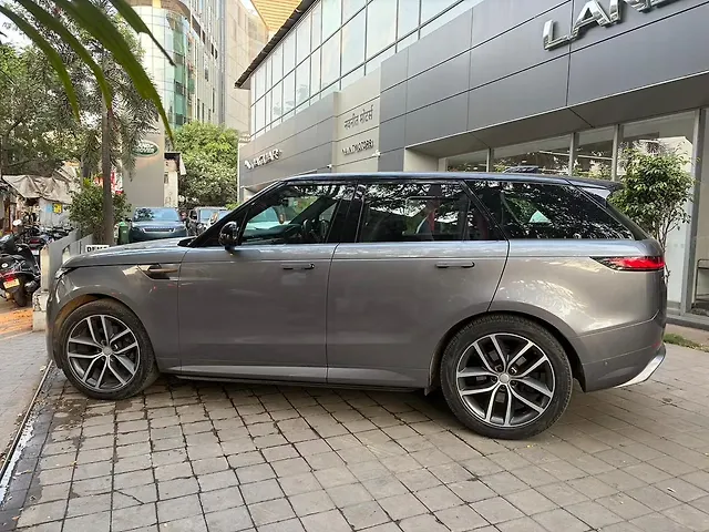 Used Land Rover Range Rover Sport SE Dynamic 3.0 Petrol in Mumbai