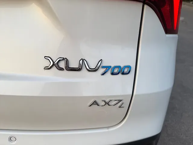 Used Mahindra Old Generation XUV700 AX 7 Diesel  AT Luxury Pack 7 STR [2021] in Ludhiana