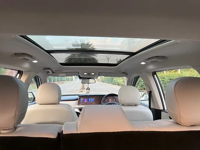 Used Mahindra Old Generation XUV700 AX 7 Diesel  AT Luxury Pack 7 STR [2021] in Ludhiana