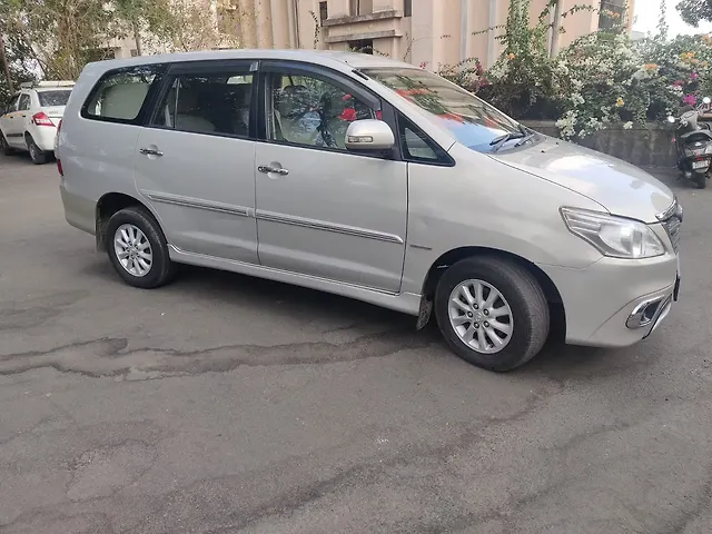 Used Toyota Innova [2013-2014] 2.5 VX 7 STR BS-IV in Mumbai
