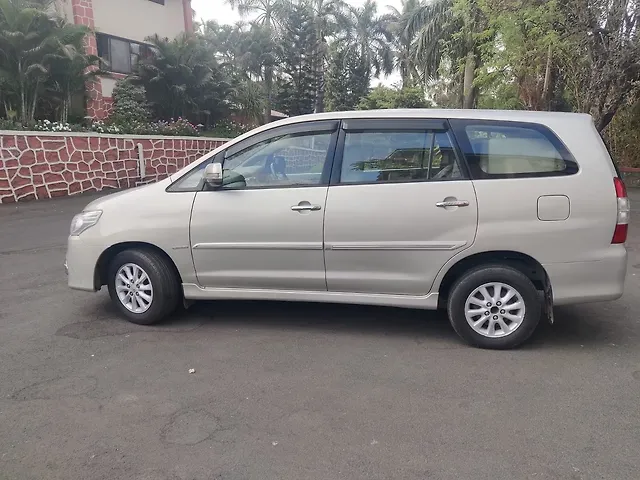 Used Toyota Innova [2013-2014] 2.5 VX 7 STR BS-IV in Mumbai