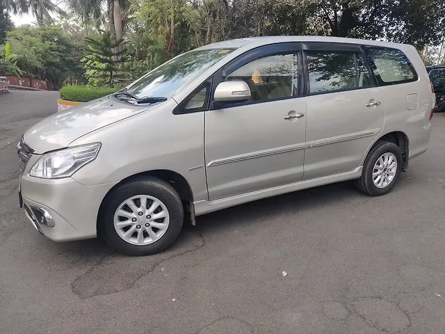 Used Toyota Innova [2013-2014] 2.5 VX 7 STR BS-IV in Mumbai