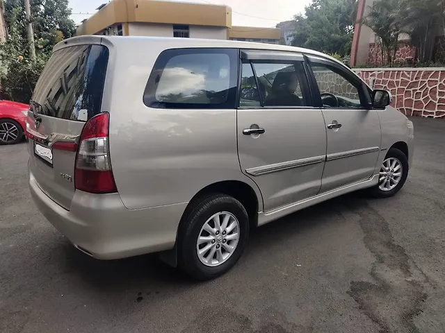 Used Toyota Innova [2013-2014] 2.5 VX 7 STR BS-IV in Mumbai