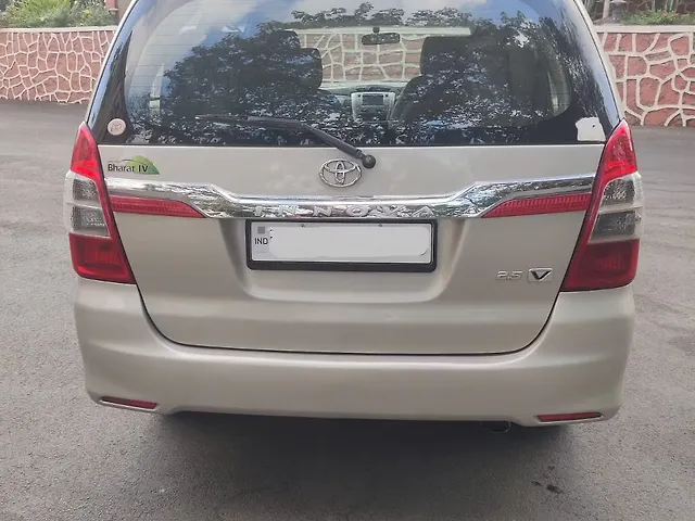 Used Toyota Innova [2013-2014] 2.5 VX 7 STR BS-IV in Mumbai