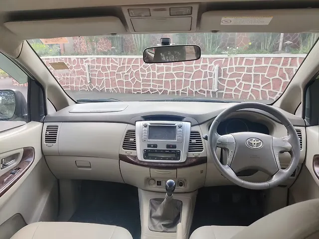 Used Toyota Innova [2013-2014] 2.5 VX 7 STR BS-IV in Mumbai
