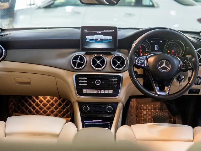 Used Mercedes-Benz GLA [2017-2020] 200 Sport in Delhi