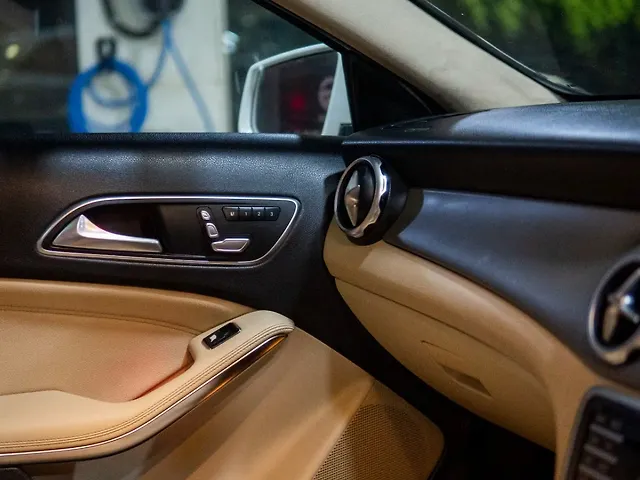 Used Mercedes-Benz GLA [2017-2020] 200 Sport in Delhi