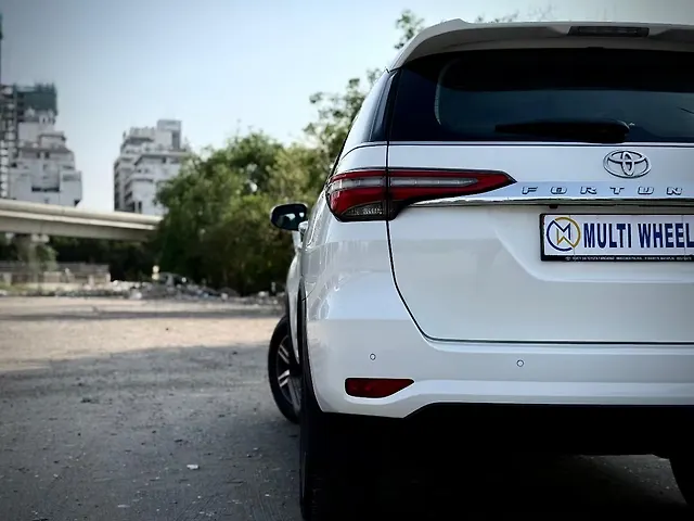 Used Toyota Fortuner 4x2 2WD Diesel 2.8L Turbo 6 Speed Manual in Delhi
