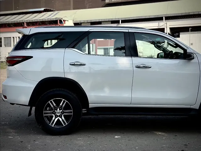Used Toyota Fortuner 4x2 2WD Diesel 2.8L Turbo 6 Speed Manual in Delhi