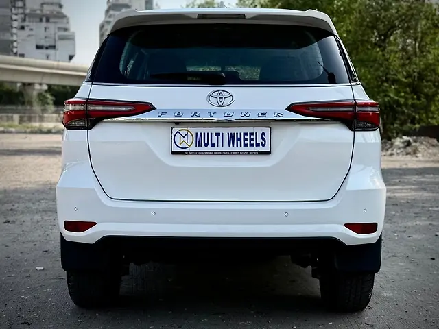 Used Toyota Fortuner 4x2 2WD Diesel 2.8L Turbo 6 Speed Manual in Delhi