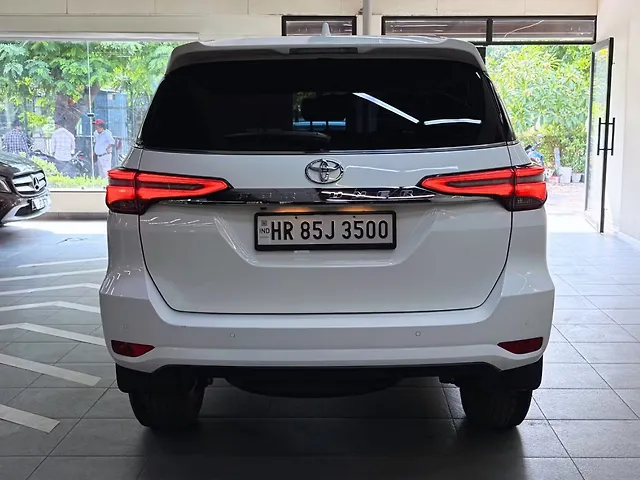 Used Toyota Fortuner 4x2 2WD Petrol 2.7L Automatic in Delhi