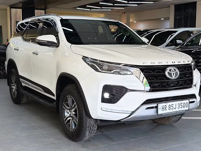 Used Toyota Fortuner 4x2 2WD Petrol 2.7L Automatic in Delhi