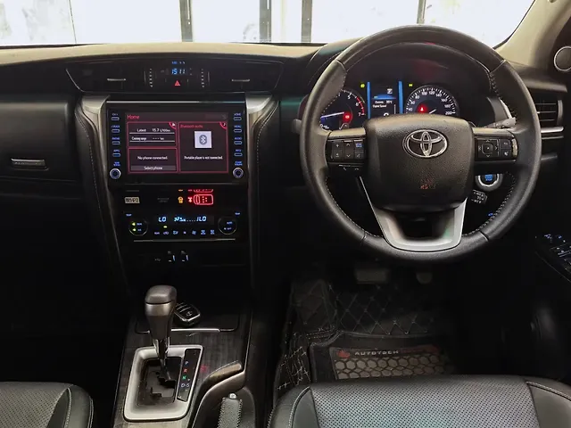 Used Toyota Fortuner 4x2 2WD Petrol 2.7L Automatic in Delhi