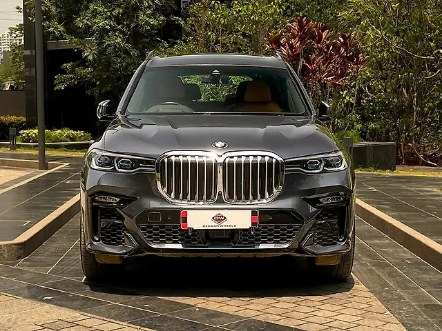 Used 2022 BMW X7 in Mumbai