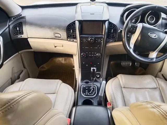 Used Mahindra XUV500 [2015-2018] W10 AWD AT in Thane