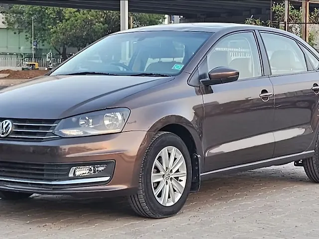 Used Volkswagen Vento [2015-2019] Highline Plus 1.2 (P) AT 16 Alloy in Ahmedabad