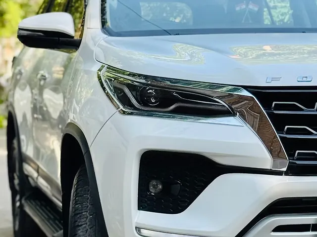 Used Toyota Fortuner 4x2 2WD Diesel 2.8L Turbo Automatic in Delhi