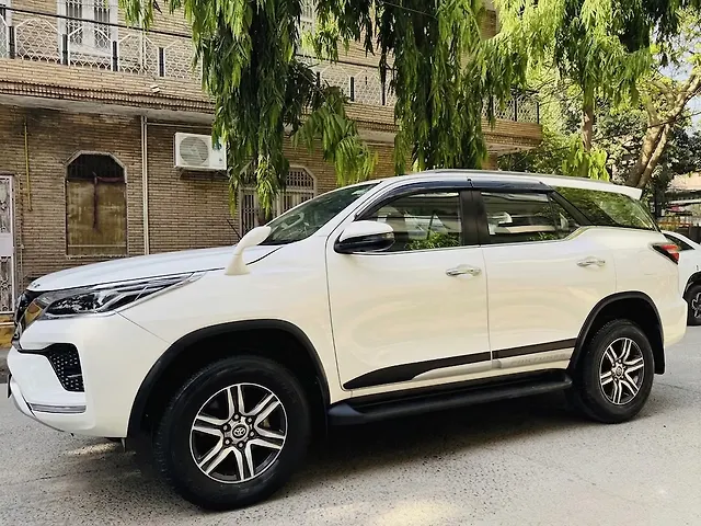 Used Toyota Fortuner 4x2 2WD Diesel 2.8L Turbo Automatic in Delhi