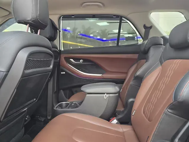 Used Hyundai Alcazar [2021-2023] Signature (O) 6 STR 2.0 Petrol AT in Guwahati
