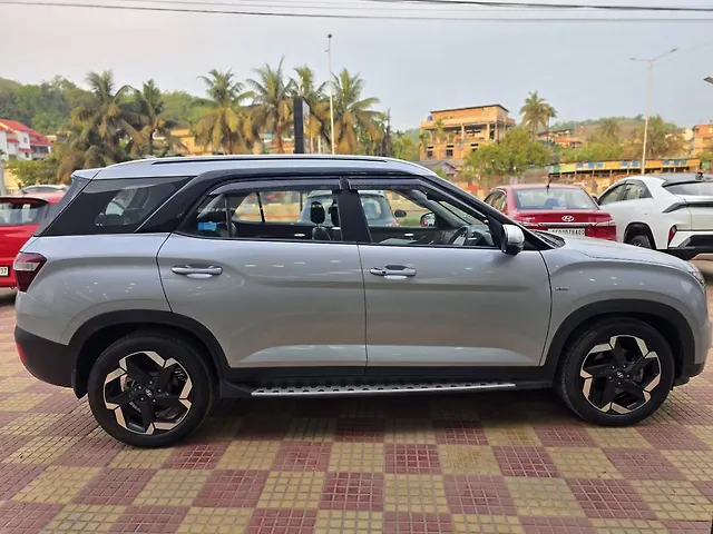 Used Hyundai Alcazar [2021-2023] Signature (O) 6 STR 2.0 Petrol AT in Guwahati
