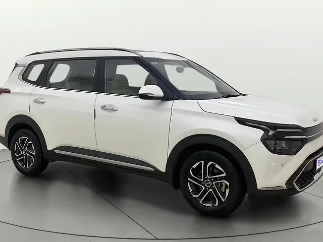 Used 2023 Kia Carens in Ahmedabad