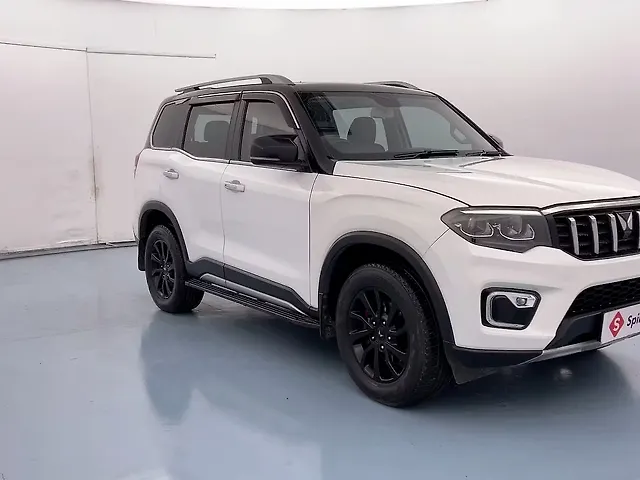 Used Mahindra Scorpio N Z8 L Diesel MT 2WD 7 STR [2024-2025] in Lucknow