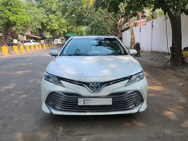 Used 2020 Toyota Camry in Delhi