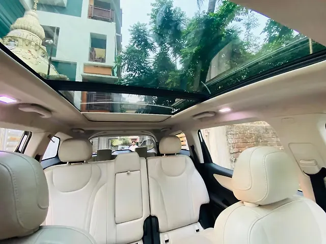 Used Mahindra Old Generation XUV700 AX7 Luxury Pack 2WD Petrol 2.0L Turbo Automatic 7 STR in Kolkata