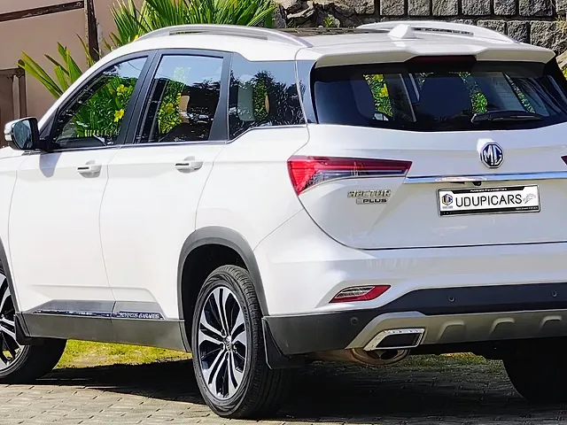 Used MG Hector Plus [2020-2023] Sharp 2.0 Diesel in Bangalore