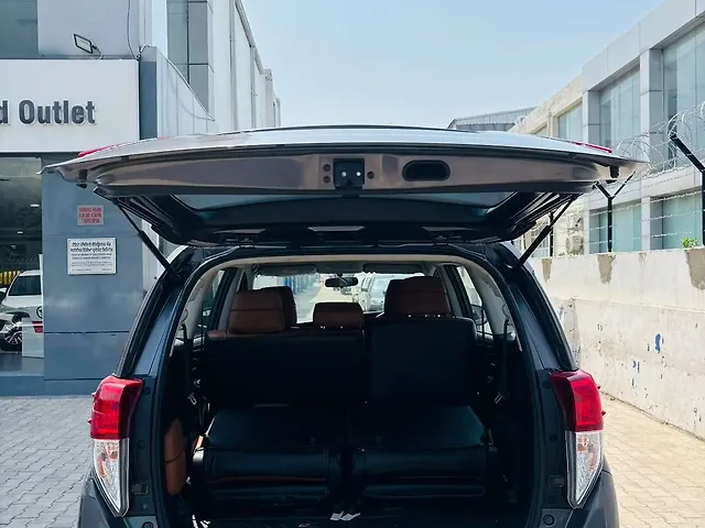 Used Toyota Innova Crysta [2020-2023] G 2.4 7 STR in Chandigarh