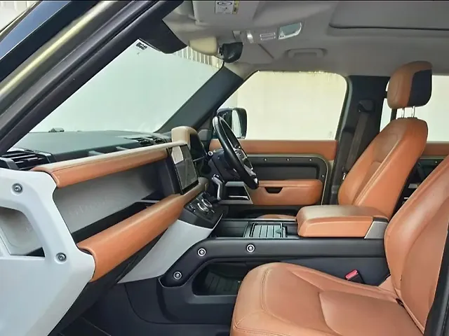Used Land Rover Defender 110 HSE 2.0 Petrol [2021] in Agra
