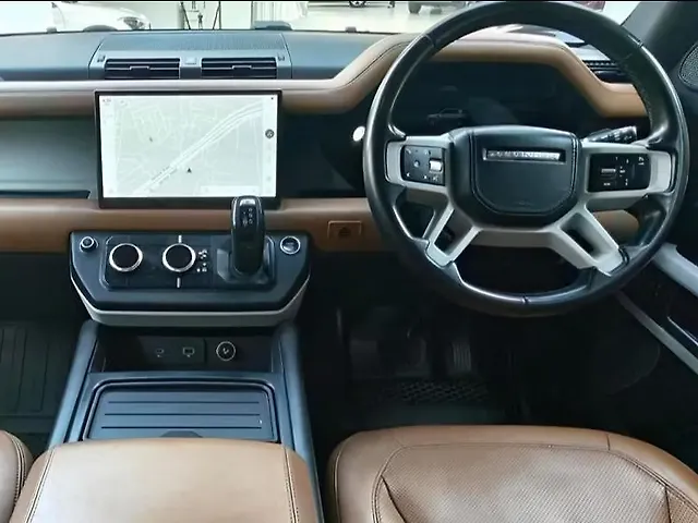 Used Land Rover Defender 110 HSE 2.0 Petrol [2021] in Agra