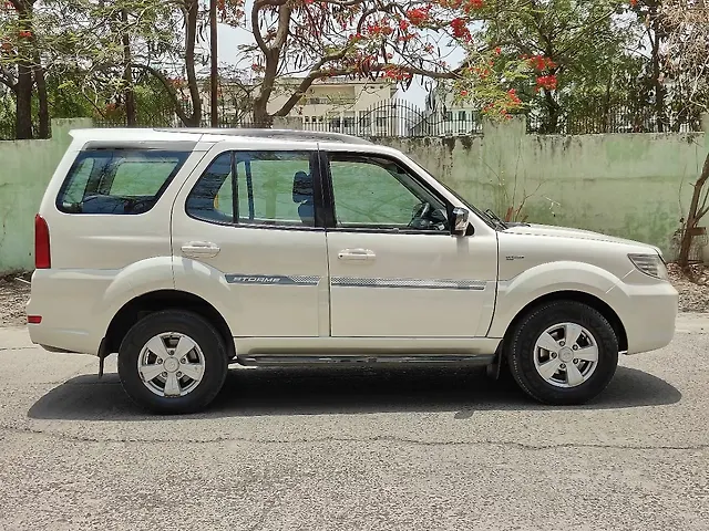 Used Tata Safari Storme 2019 2.2 VX 4x2 in Indore
