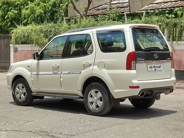 Used Tata Safari Storme 2019 2.2 VX 4x2 in Indore