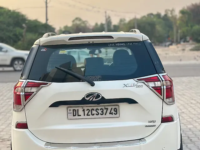 Used Mahindra XUV500 W9 AT in Delhi Used Mahindra XUV500 W9 AT in Delhi