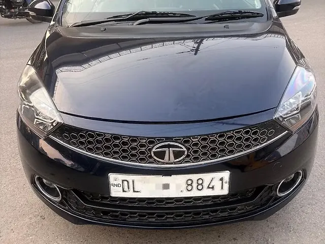 Used 2019 Tata Tigor in Delhi