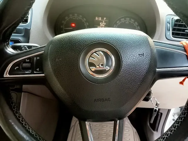 Used Skoda Rapid [2014-2015] 1.5 TDI CR Ambition Plus AT in Mumbai