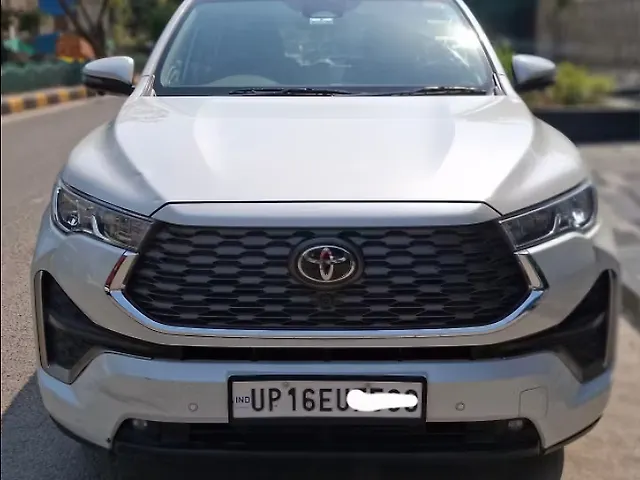 Used 2025 Toyota Innova Hycross in Delhi