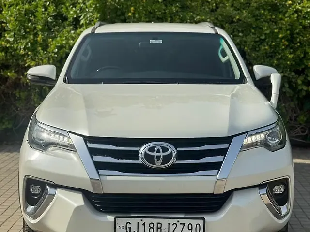 Used 2018 Toyota Fortuner in Ahmedabad Used 2018 Toyota Fortuner in Ahmedabad