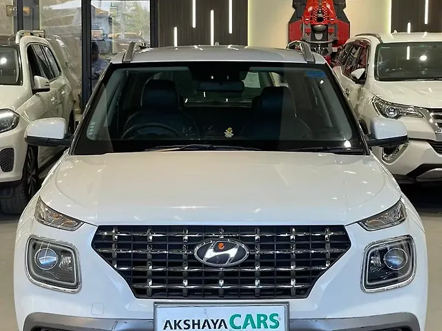 Used 2022 Hyundai Venue in Hyderabad