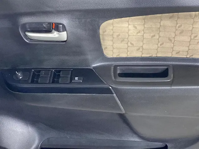 Used Maruti Suzuki Wagon R 1.0 [2014-2019] VXI in Kolkata