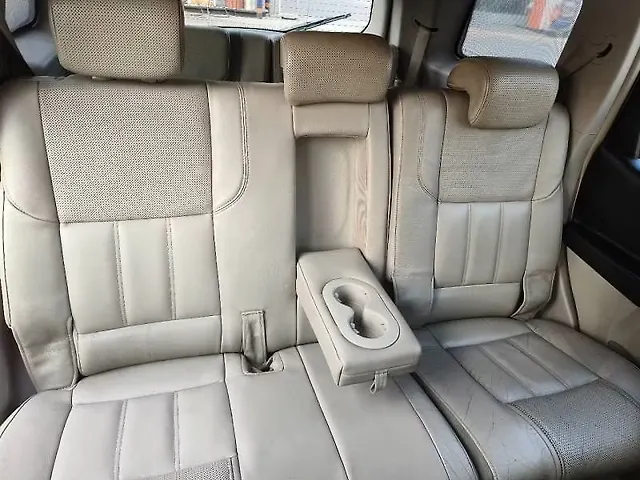 Used Mahindra XUV500 [2015-2018] W10 in Kanpur