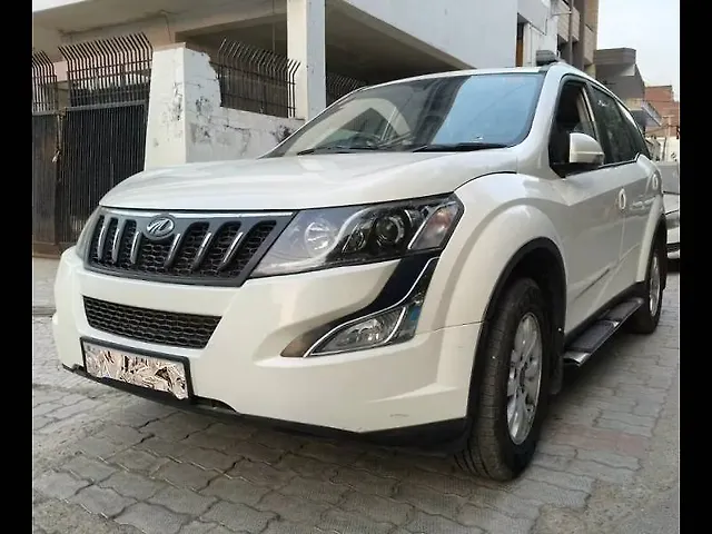 Used Mahindra XUV500 [2015-2018] W10 in Kanpur
