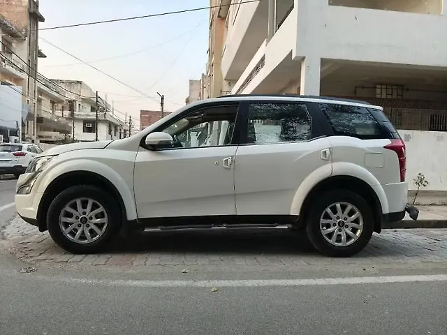 Used Mahindra XUV500 [2015-2018] W10 in Kanpur