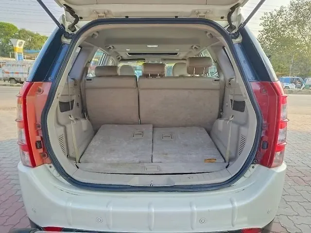 Used Mahindra XUV500 [2015-2018] W10 in Kanpur