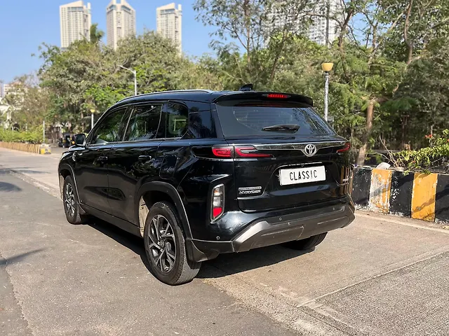 Used Toyota Urban Cruiser Hyryder V Hybrid [2023-2025] in Mumbai