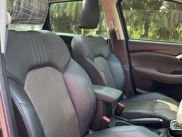 Used Toyota Urban Cruiser Hyryder V Hybrid [2023-2025] in Mumbai