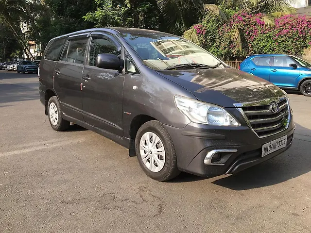 Used 2016 Toyota Innova in Mumbai Used 2016 Toyota Innova in Mumbai
