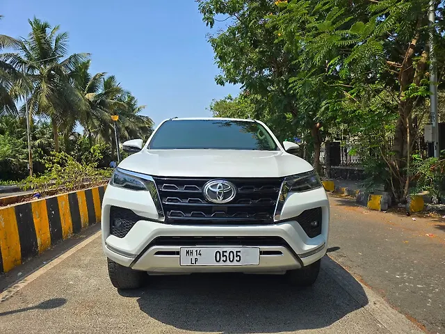 Used 2024 Toyota Fortuner in Mumbai Used 2024 Toyota Fortuner in Mumbai